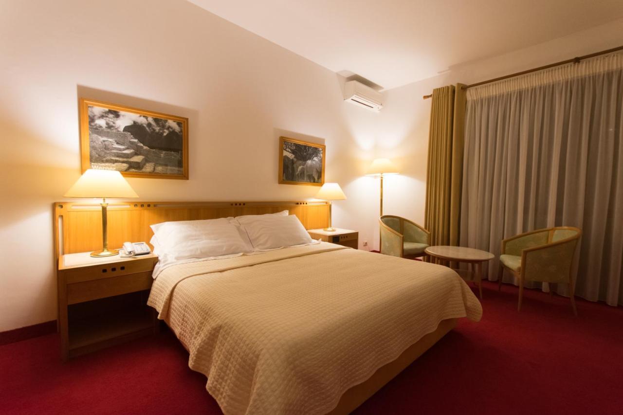 Chateau Linza Resort Тирана Екстер'єр фото